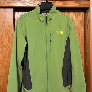 North face Jacket. Slightly used but in almost new condition